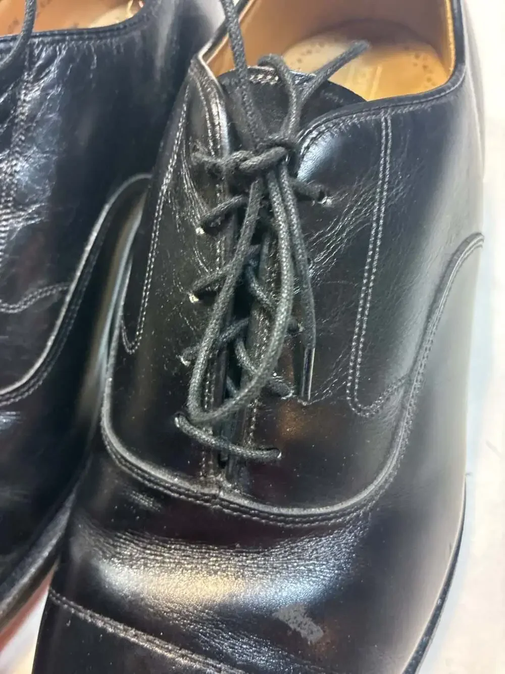 Johnston & Murphy gently used